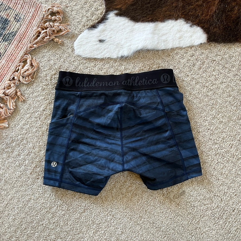 Lululemon Short